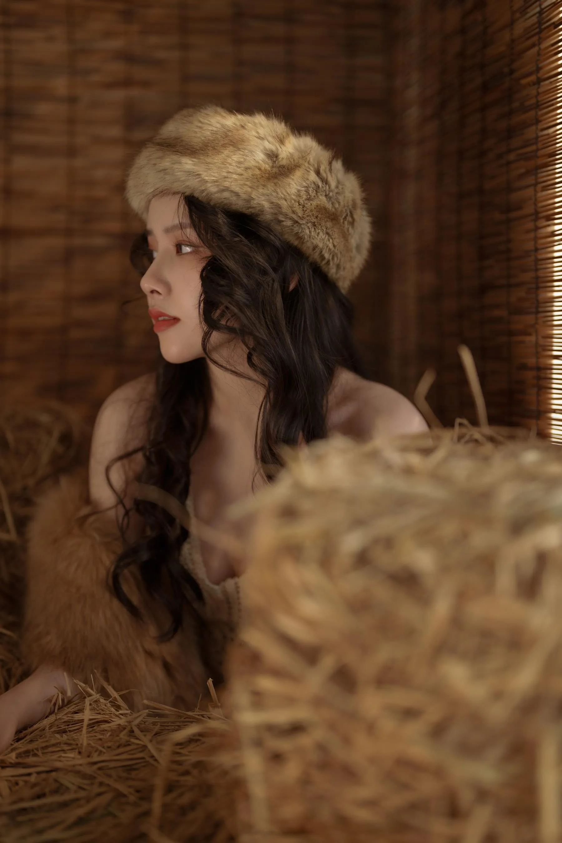 [YITUYU艺图语]2022.01.30 柴火屋里的暧昧时光 姚妹 [43P]插图9